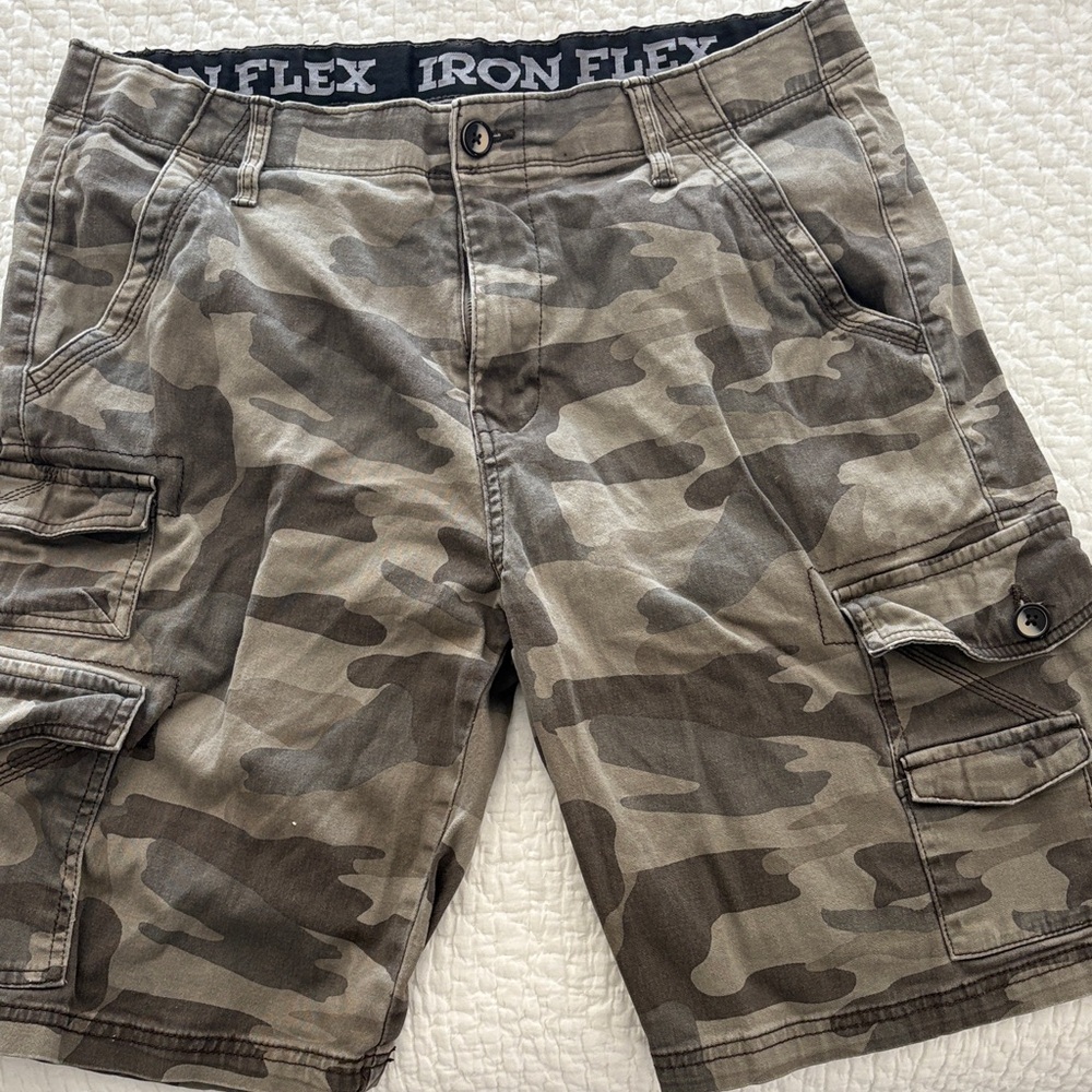Men's Camouflage Cargo Shorts